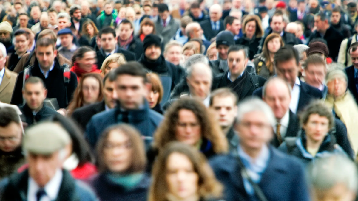 Pianeta sotto pressione: troppi abitanti, risorse a rischio