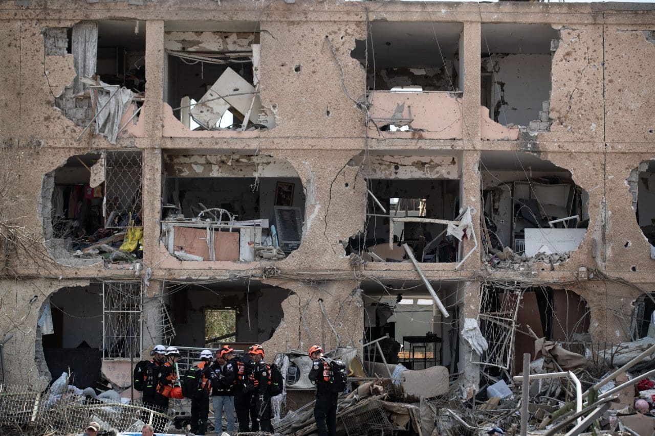 Libano sotto le bombe: altri 29 morti in un giorno, il bilancio della guerra supera 3.600 vittime Libano sotto le bombe: altri 29 morti in un giorno, il bilancio della guerra supera 3.600 vittime