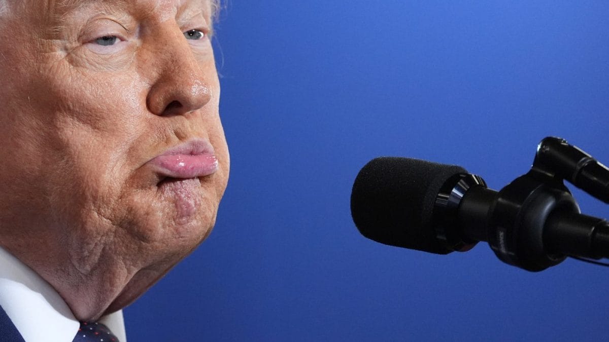 Trump: "Non mi interessa se i negoziati con l’Iran finiscono"
