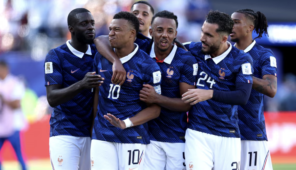 Mondiali: la Francia viaggia sui charter usati dall'Ice per le deportazioni di massa ordinate da Trump