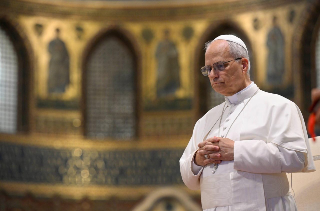 Leone XIV riapre il confronto sulla famiglia: la Chiesa si interroga su divorziati risposati e sacramenti Leone XIV riapre il confronto sulla famiglia: la Chiesa si interroga su divorziati risposati e sacramenti