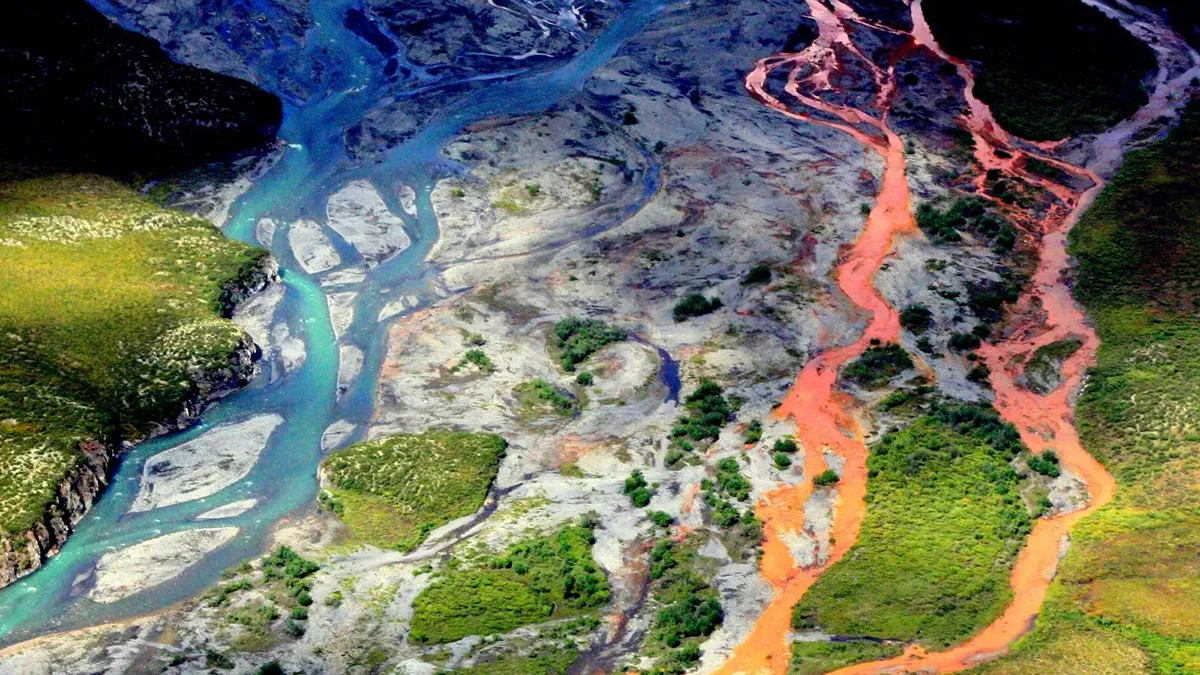 sciogliento del permafrost in Alaska Lo scioglimento del permafrost sta rilasciando metalli tossici nei fiumi